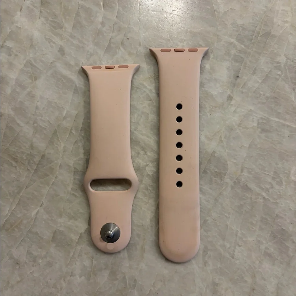 Apple 40mm Smartwatch Sport Band in Pink Sand, size S/M and M/L